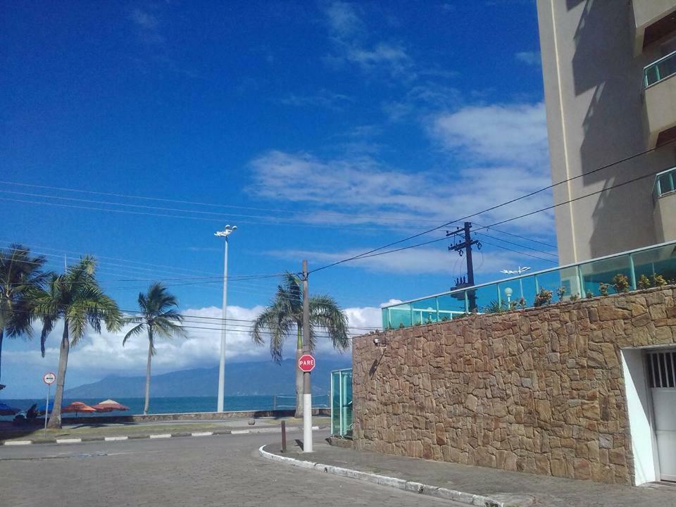 Ap Na Avenida Da Praia Карагуататуба Екстер'єр фото